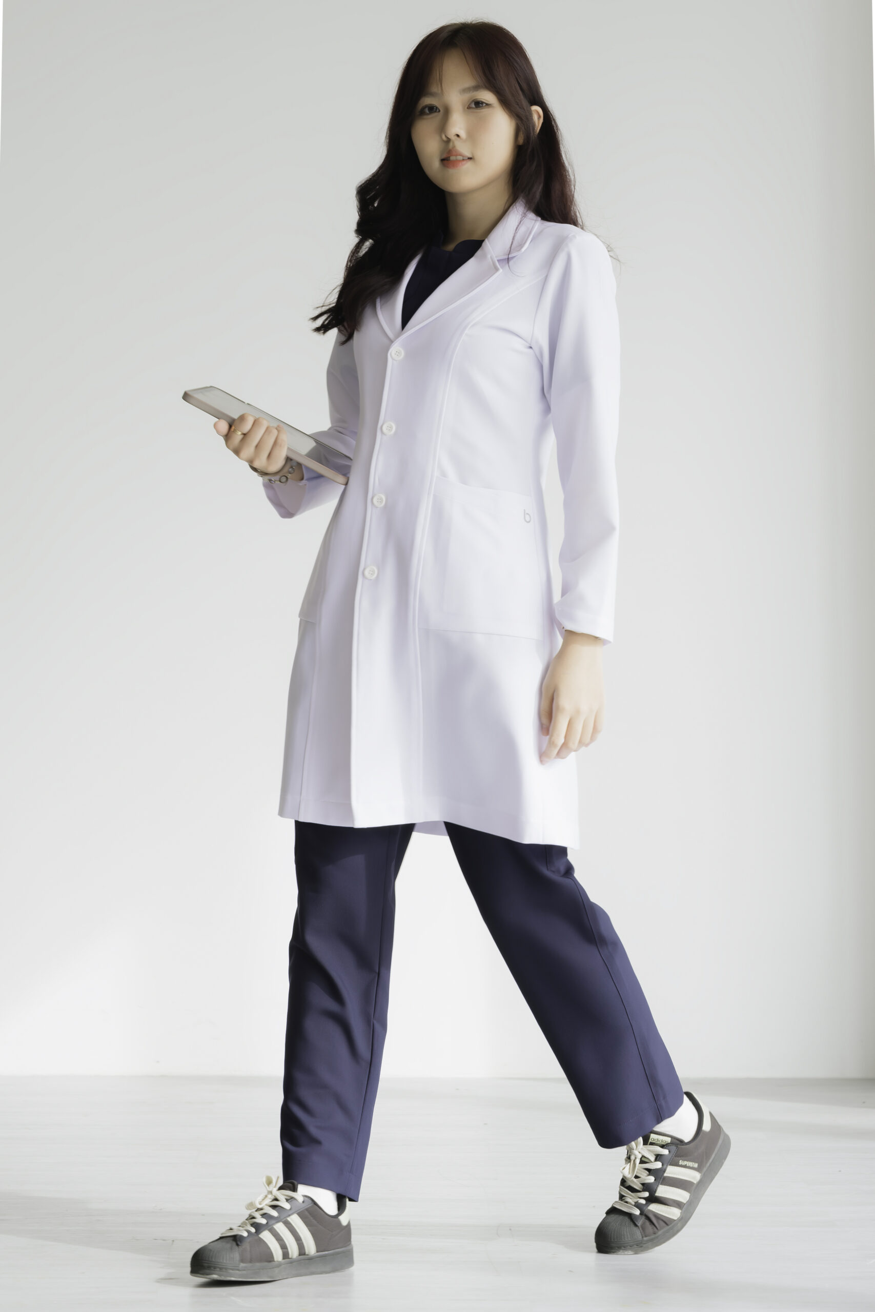 Essentials Blouse Nữ