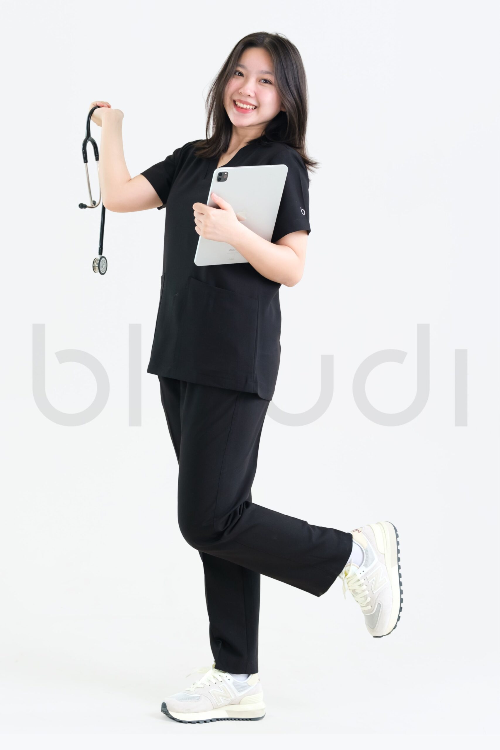 Scrub Basic Nữ Black