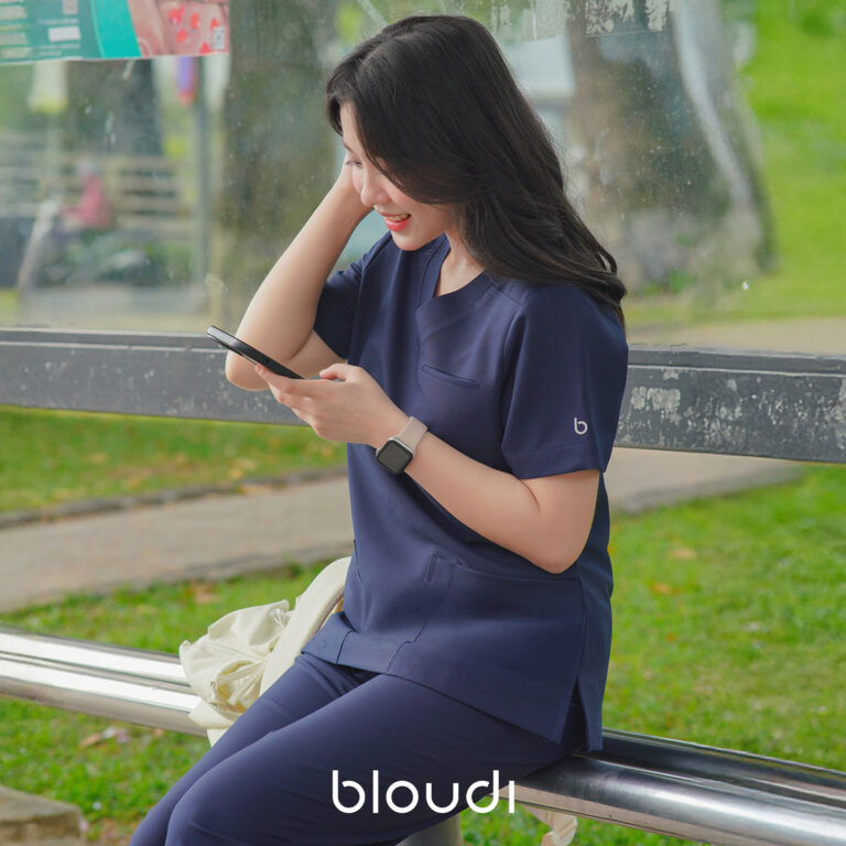 Cách Mặc Scrub Thoải Mái Trong Mỗi Ca Trực Ngành Y