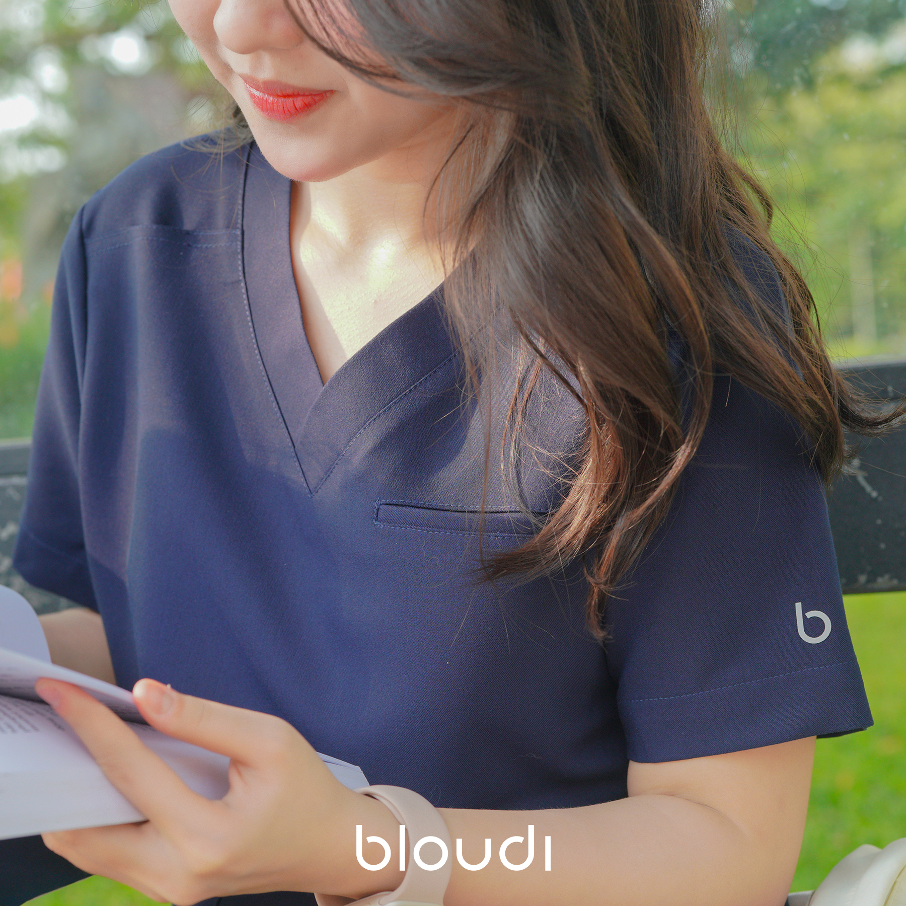 Scrub Y Tế Là Gì? Lịch Sử Và Sự Phát Triển Của Đồng Phục Ngành Y